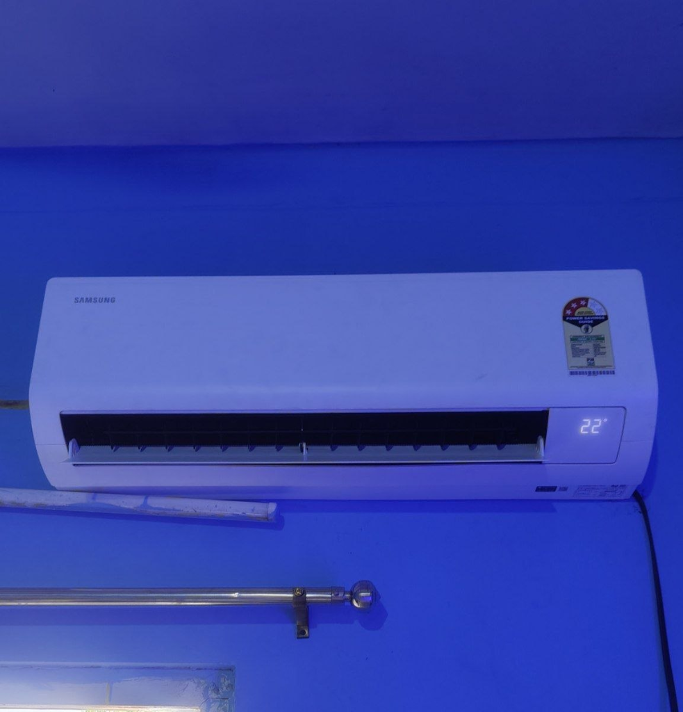 Samsung Split AC servicing by Good AC Service